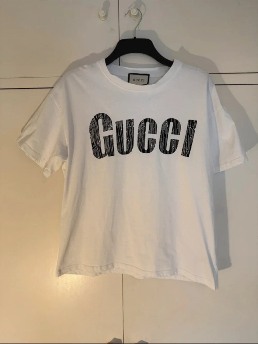 Gucci White Man Tee with Black Textured Logo